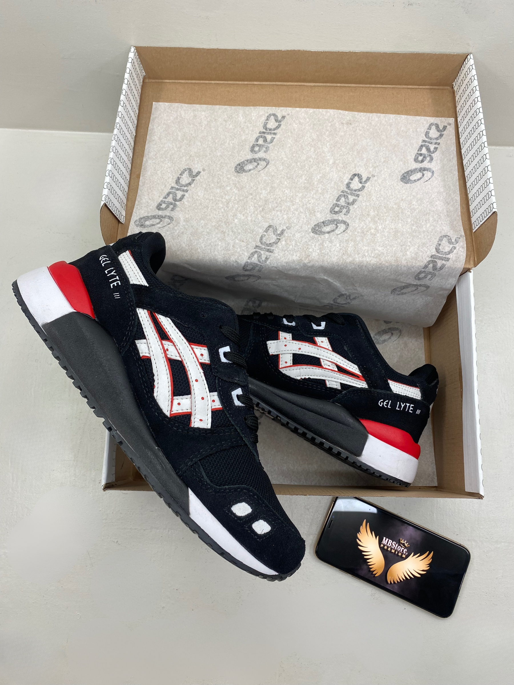 Tênis Masculino Asics Gel-Lyte III Preto Premium em Couro