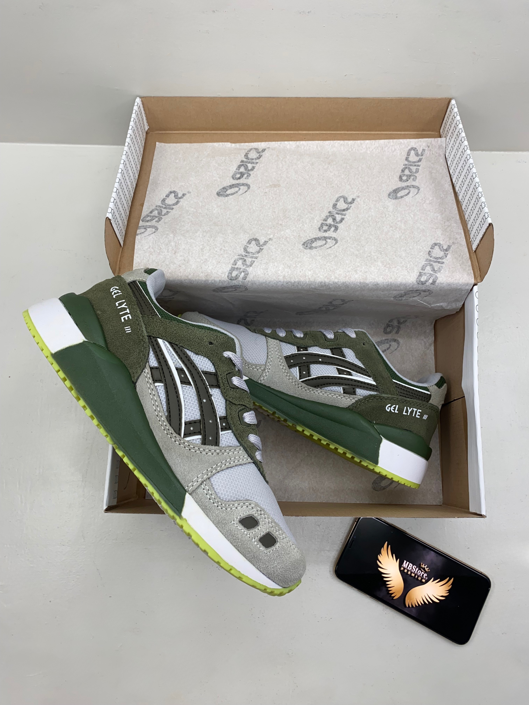 Tênis Masculino Asics Gel-Lyte III Verde Militar