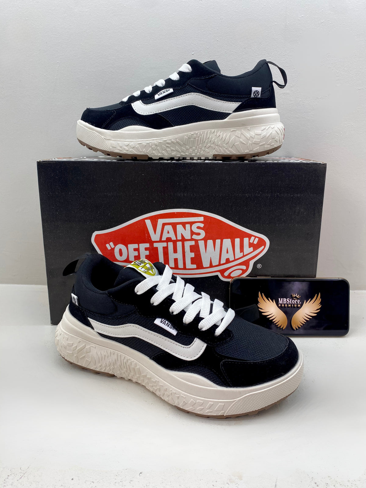 Vans UltraRange Neo Preto/Branco