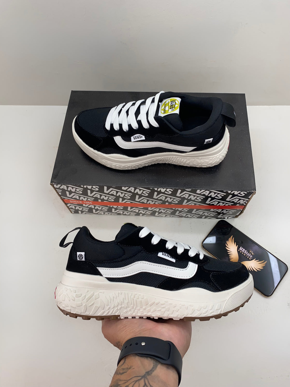 Vans UltraRange Neo Preto/Branco