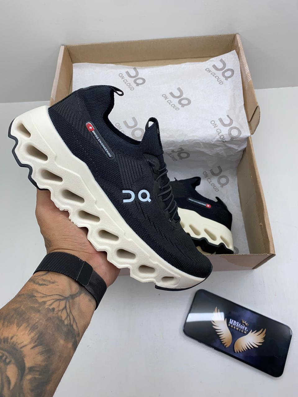 Tênis Unissex On Cloud Knit Preto Branco Premium