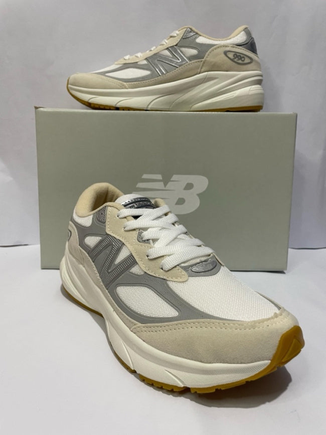New Balance 990 V6 Creme