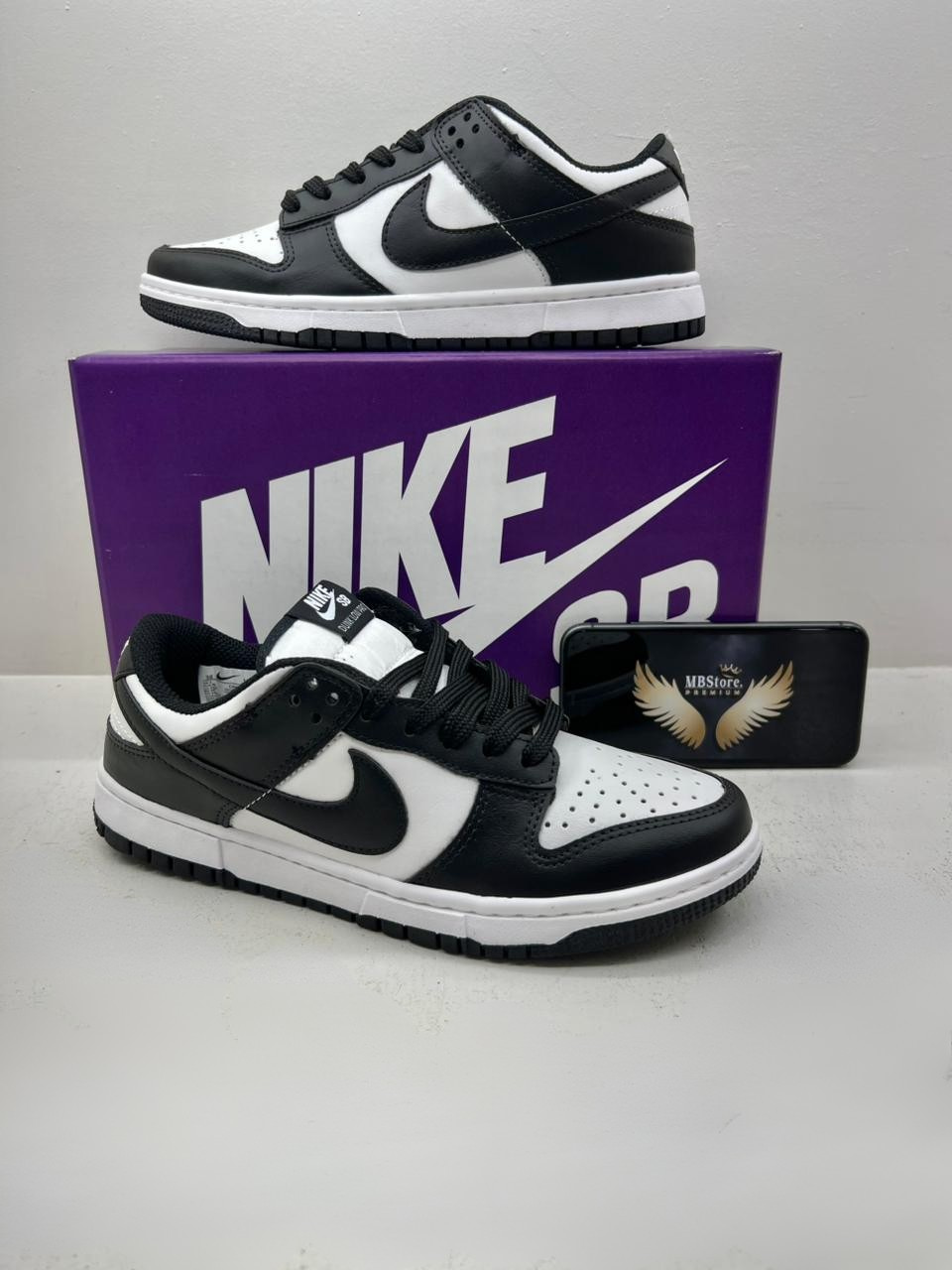 Nike Dunk Low Panda