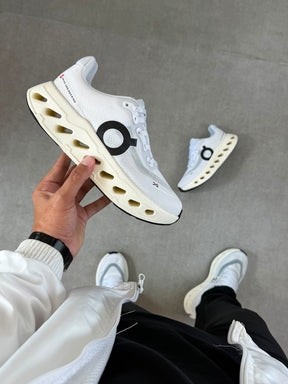Tênis On Cloud Importado Branco Preto Masculino