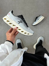 Tênis On Cloudsurfer Importado Branco Preto Masculino