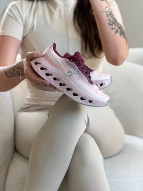 Tênis On Cloudsurfer Importado Rose vinho feminino