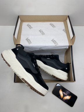 Vans UltraRange Neo Preto/Branco