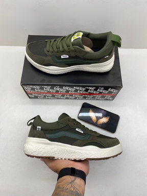 Vans UltraRange Neo Verde Militar