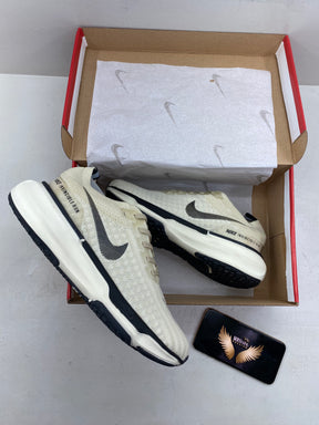 Tênis Unissex Nike ZoomX Invencible Run Premium Areia Preto