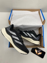 Adizero Boston 12 Preto-Branco