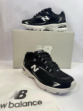 New Balance 725 Preto/Branco